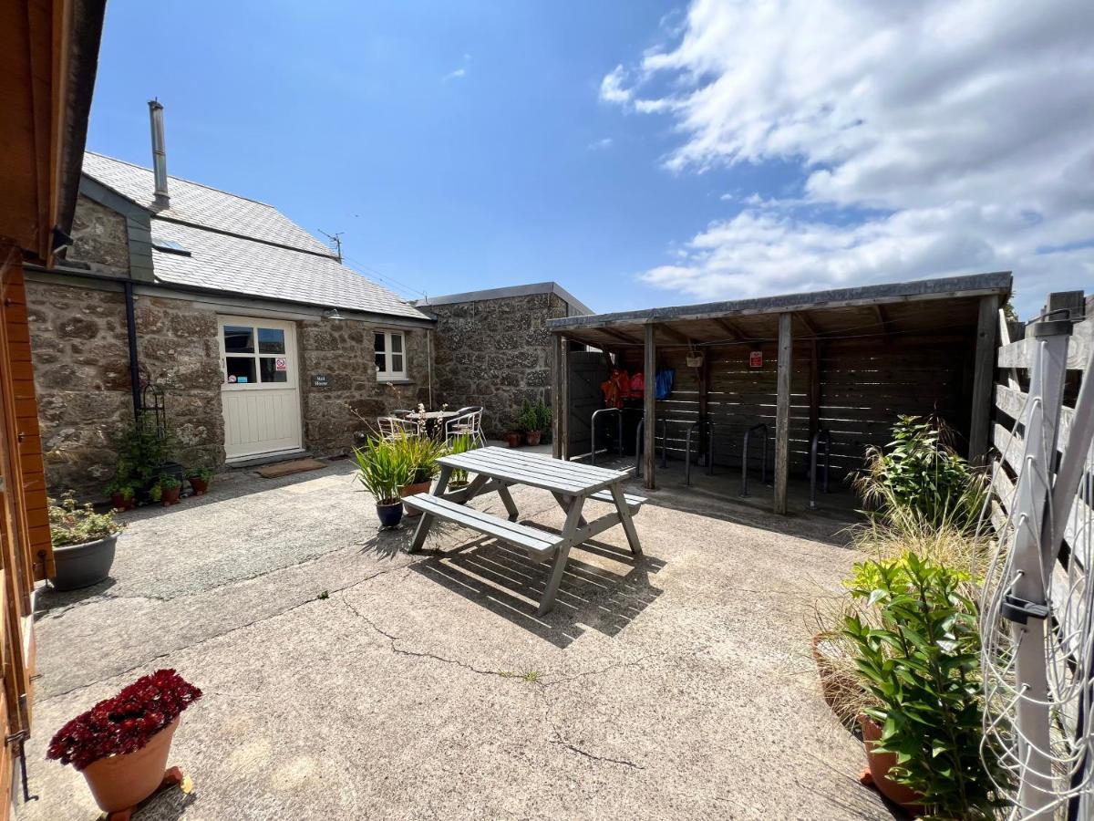 Lands End Hostel And B&B Sennen Esterno foto