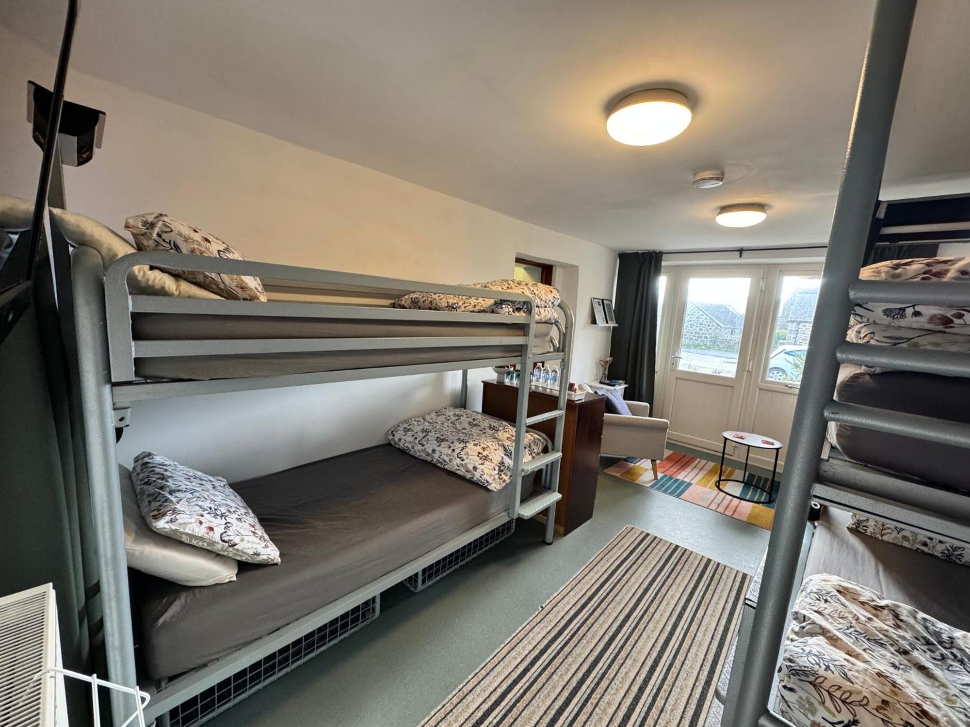 Lands End Hostel And B&B Sennen Esterno foto
